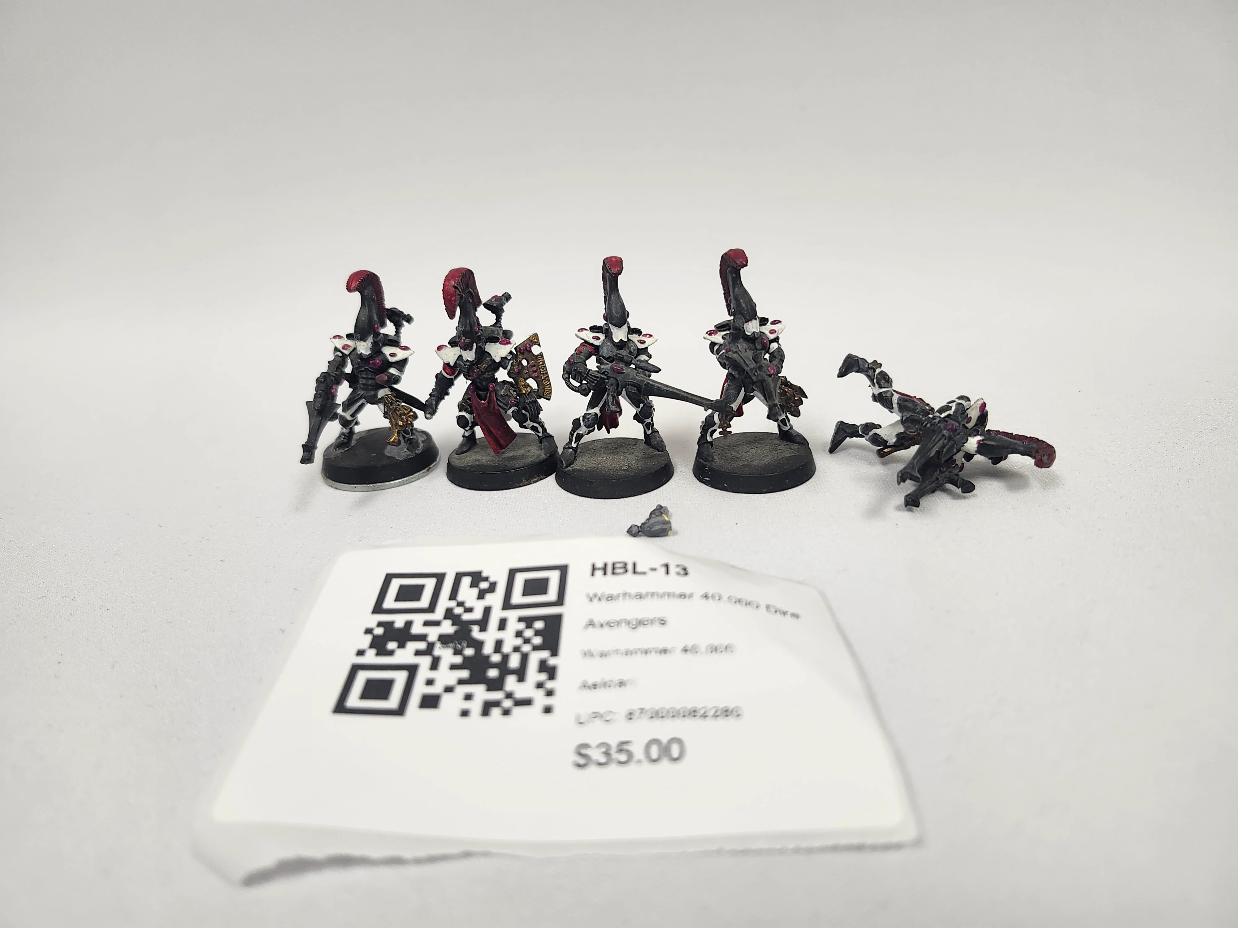 Warhammer 40,000 Dire Avengers HBL-13