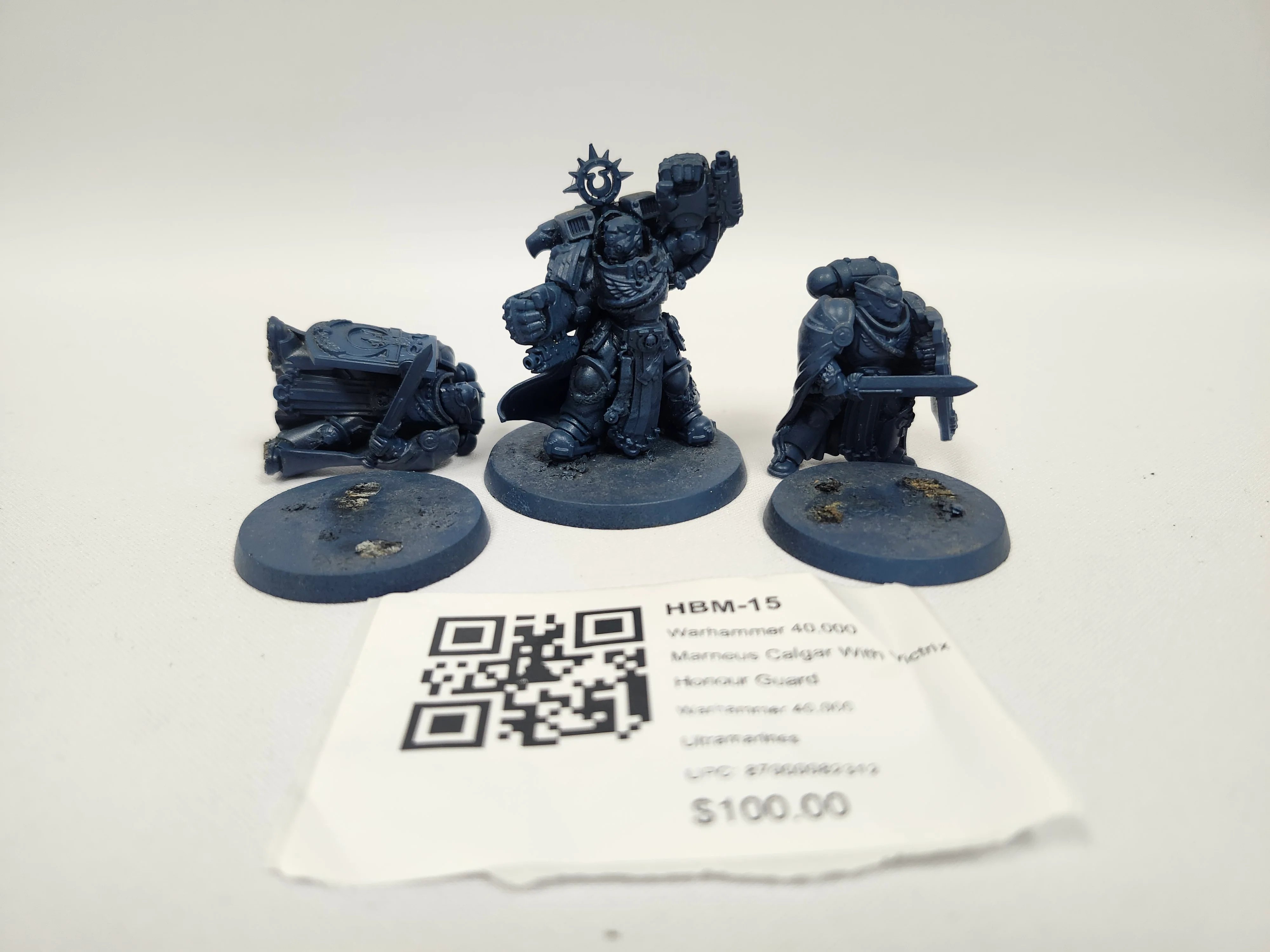 Warhammer 40,000 Marneus Calgar With Victrix Honour Guard HBM-15
