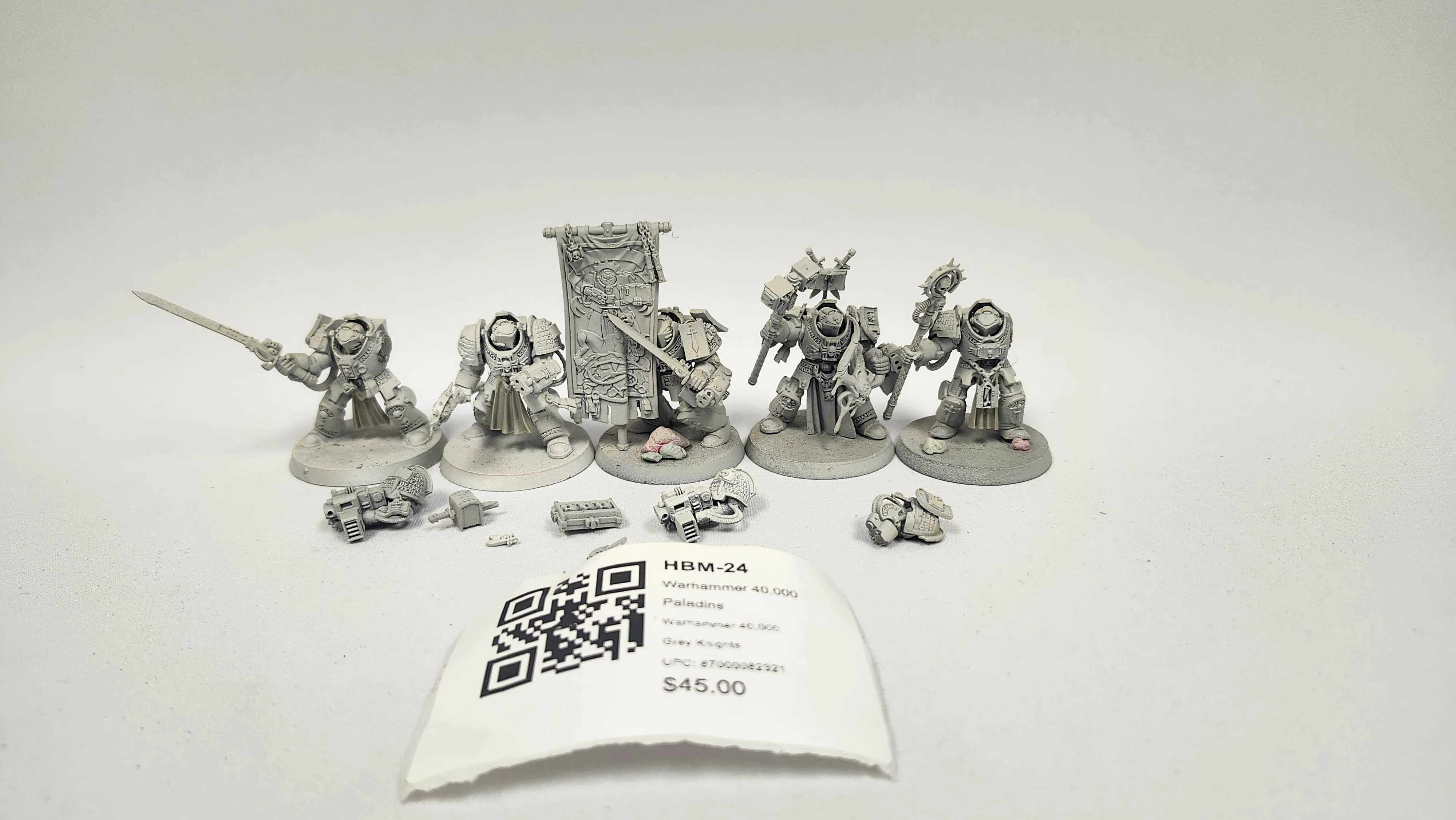 Warhammer 40,000 Paladins HBM-24